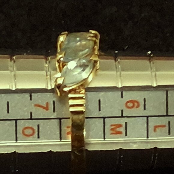 18K Yellow Gold Ring with 5 Marquise Cut either Blue Topaz or Aquamarine Stones - Picture 9 of 10